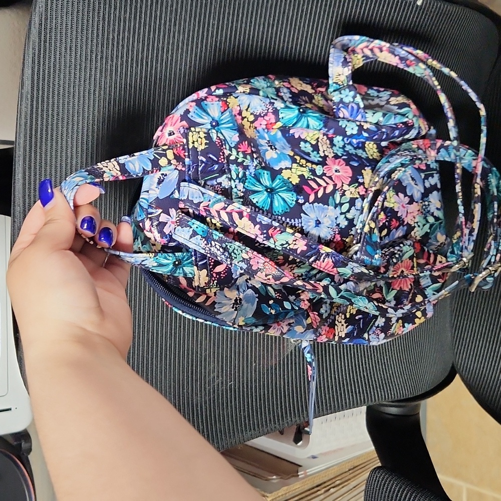 Small backpack - Picture 4 of 4